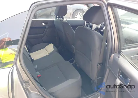 2010 Ford Focus Ses from USA, damaged, VIN 1FAHP3GN6AW262742